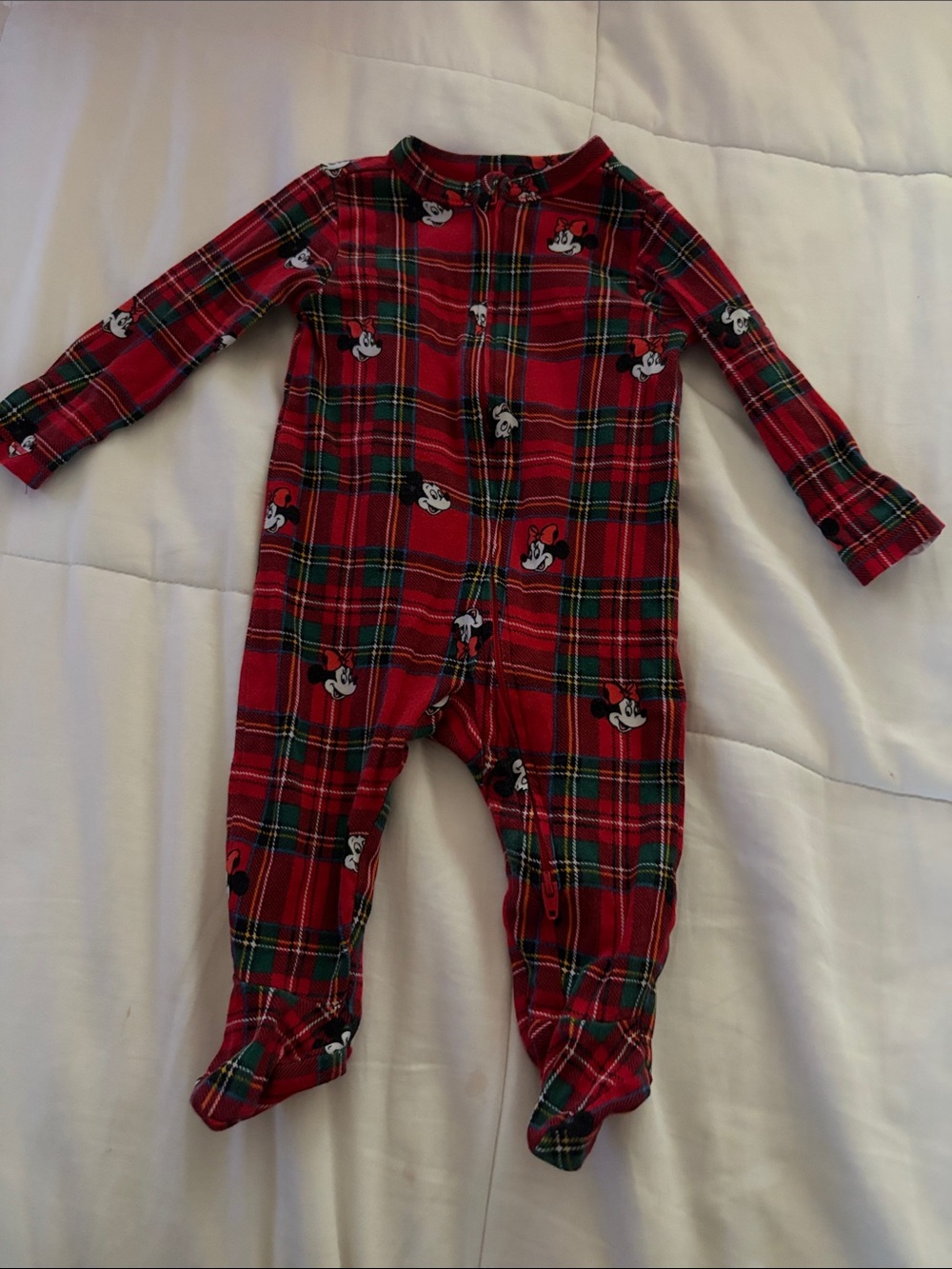Old Navy X Disney Red Plaid Mini Mouse Footed One-Piece Pajama size 3-6 months